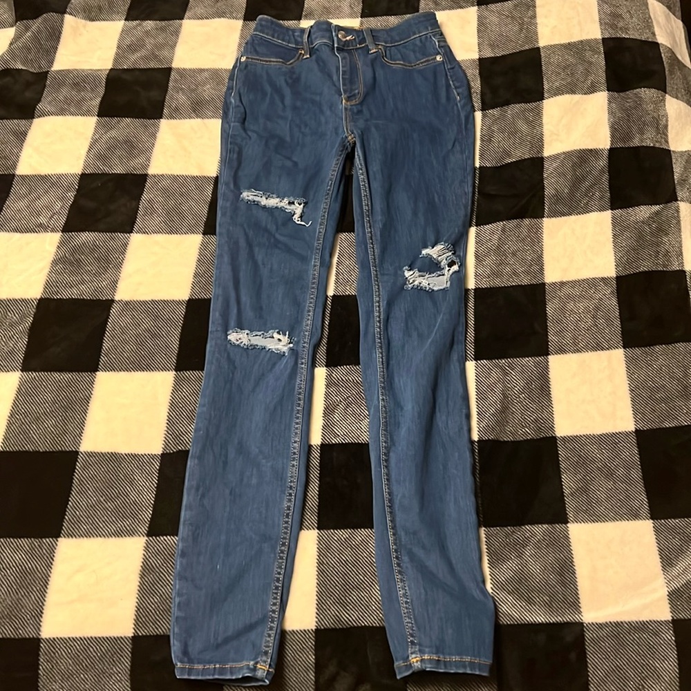 Free People Distressed Skinny Jeans size 26 R